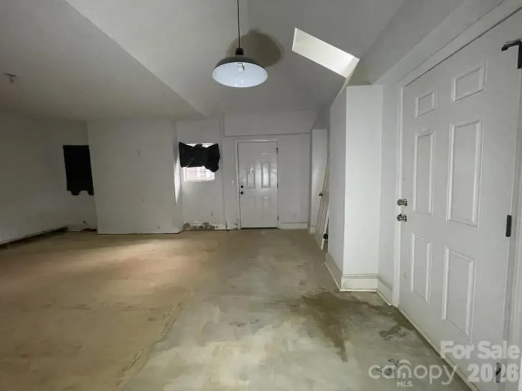 2616 Holton Avenue Charlotte NC 28208