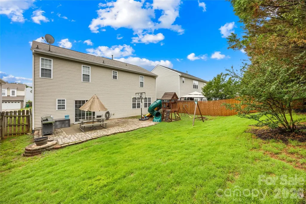 17327 Newlands Corner Lane Charlotte NC 28277