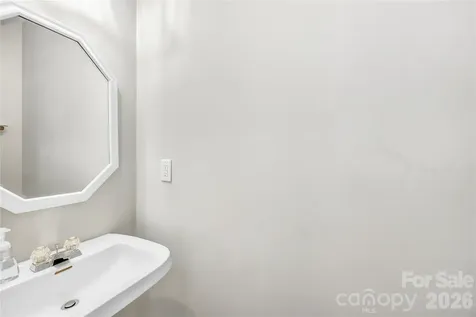 17327 Newlands Corner Lane Charlotte NC 28277