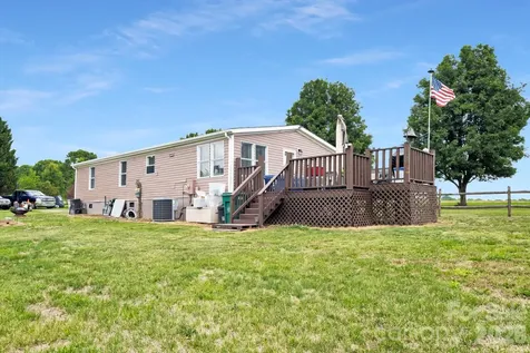 1677 Jennings Road Olin NC 28660