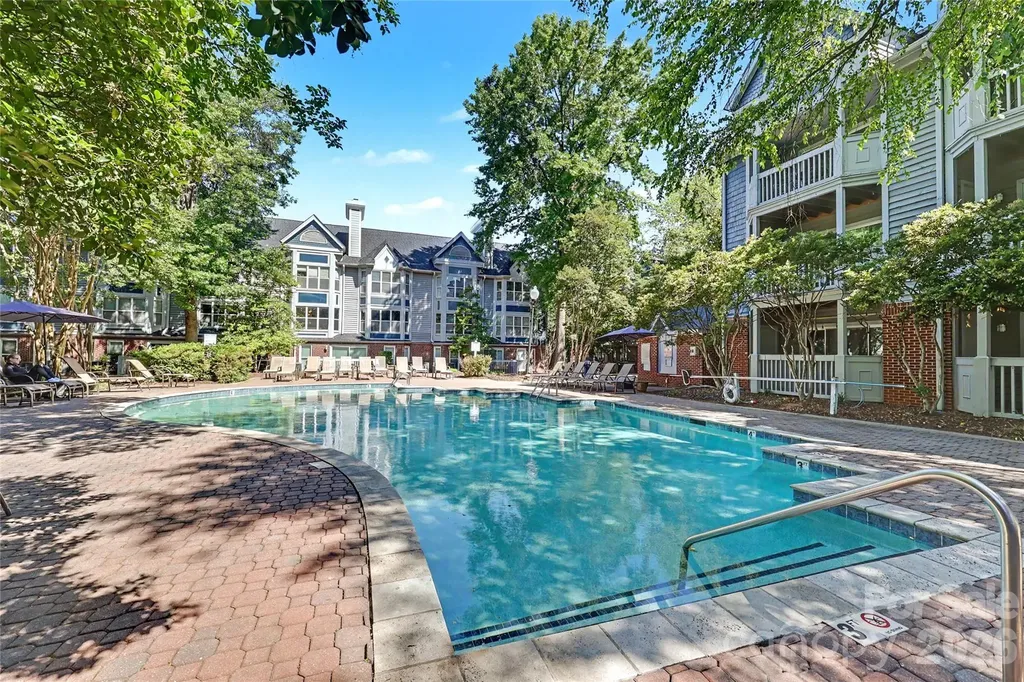 517 N Graham Street Charlotte NC 28202