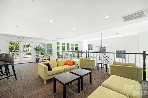 517 N Graham Street Charlotte NC 28202