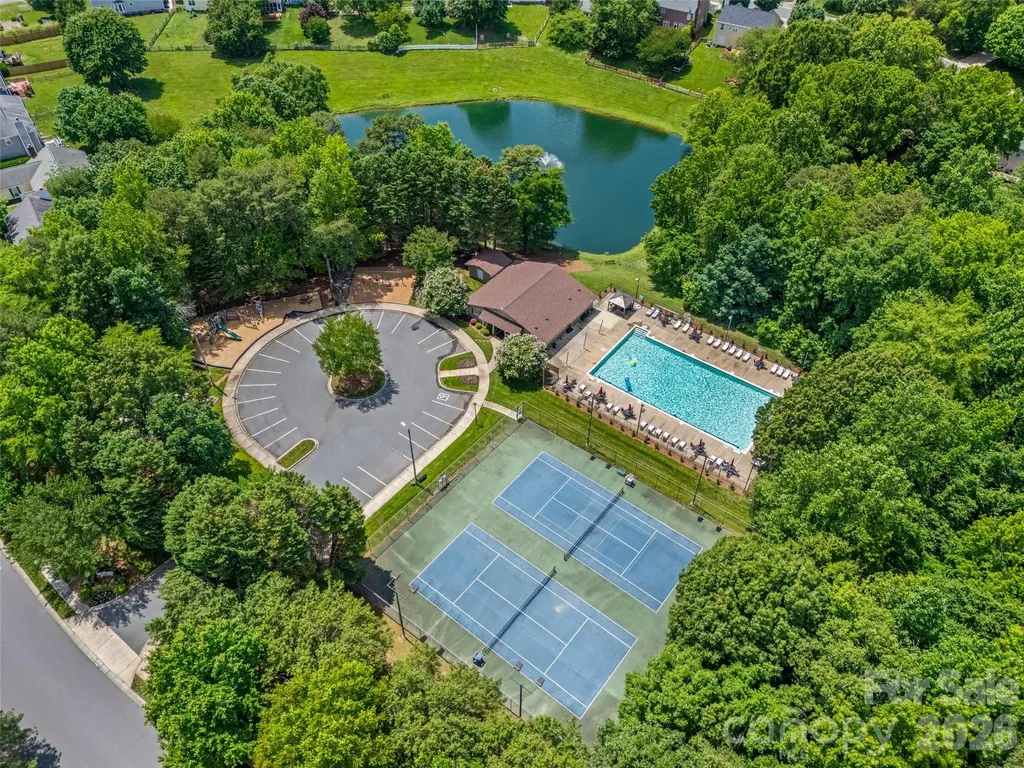 4926 Benthaven Lane Charlotte NC 28269