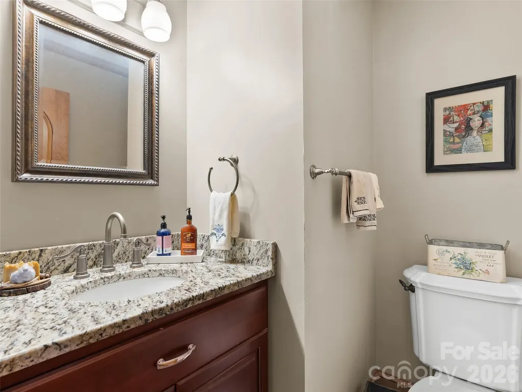40 Hope Road Weaverville NC 28787