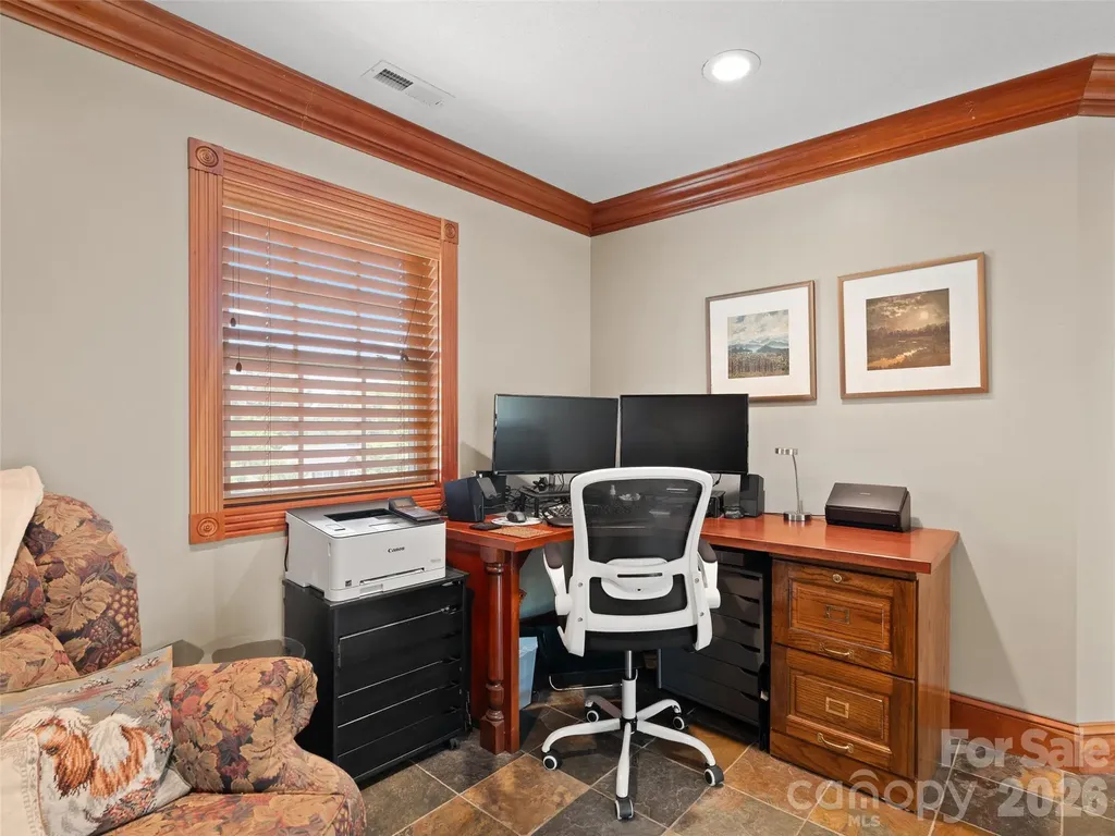 40 Hope Road Weaverville NC 28787
