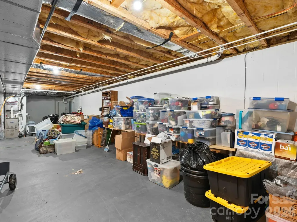 40 Hope Road Weaverville NC 28787