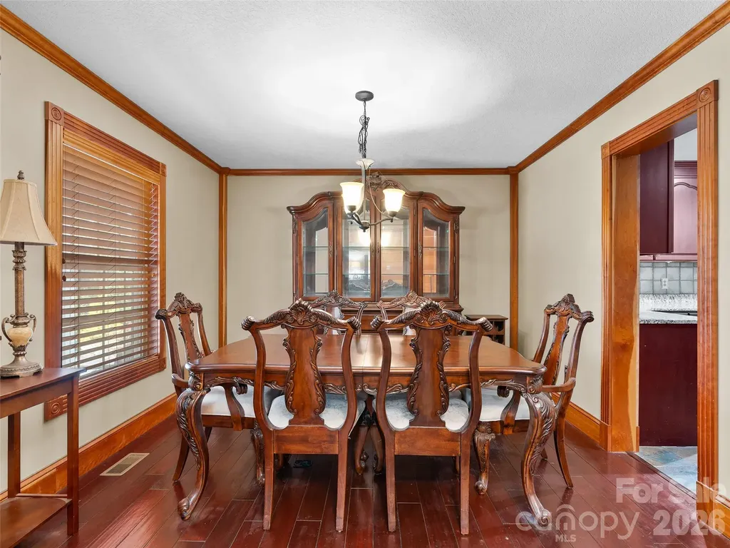40 Hope Road Weaverville NC 28787