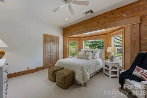 9715 Nine Eagles Lane Charlotte NC 28278