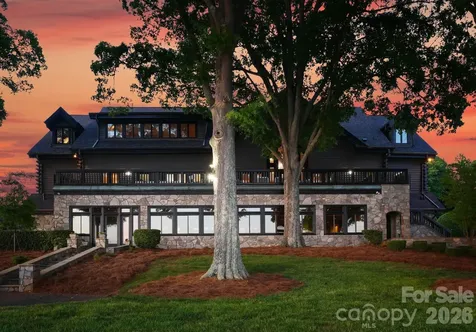 9715 Nine Eagles Lane Charlotte NC 28278