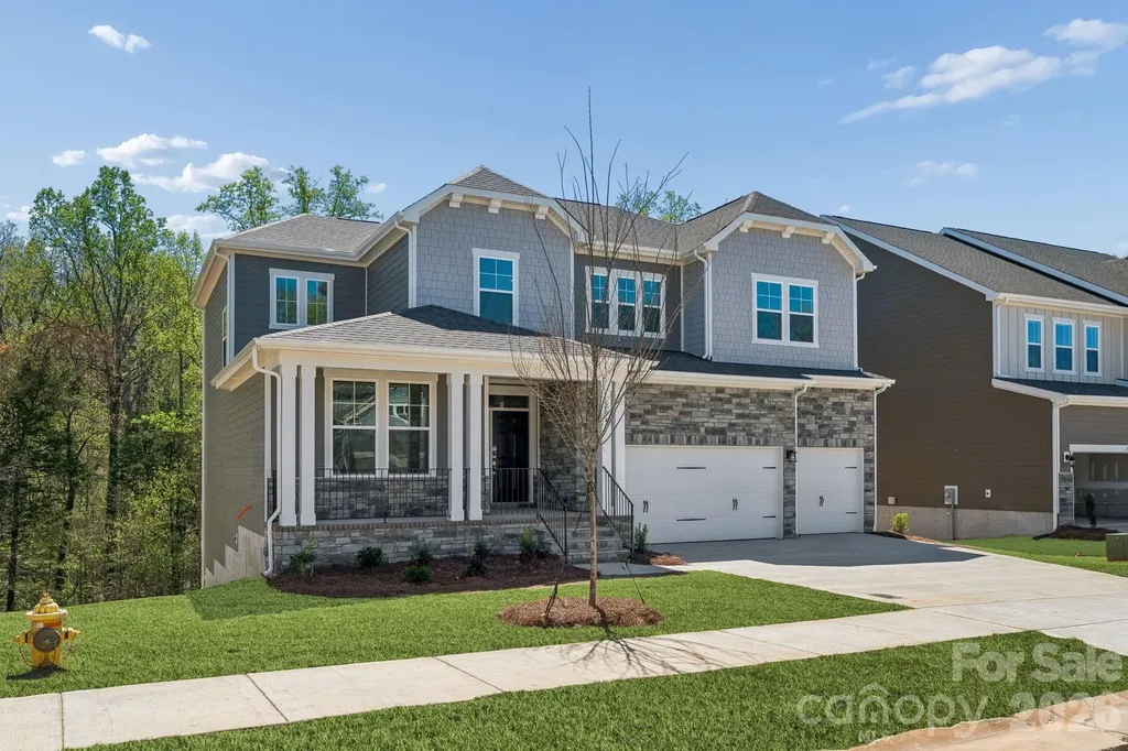 204 E Warfield Drive Mooresville NC 28115