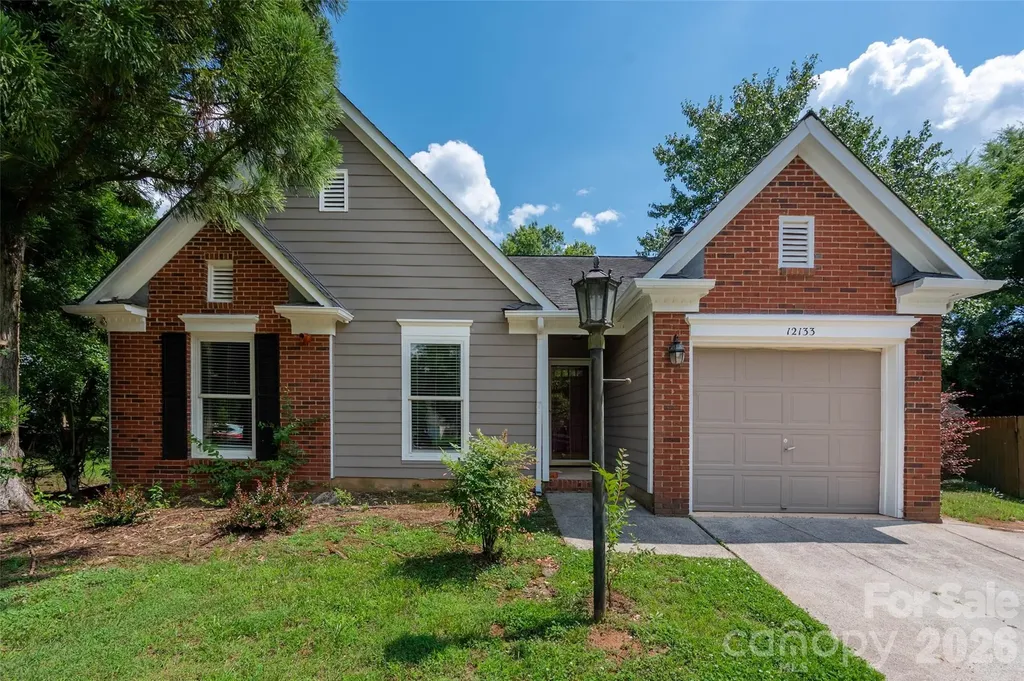 12133 Cartgate Lane Charlotte NC 28273