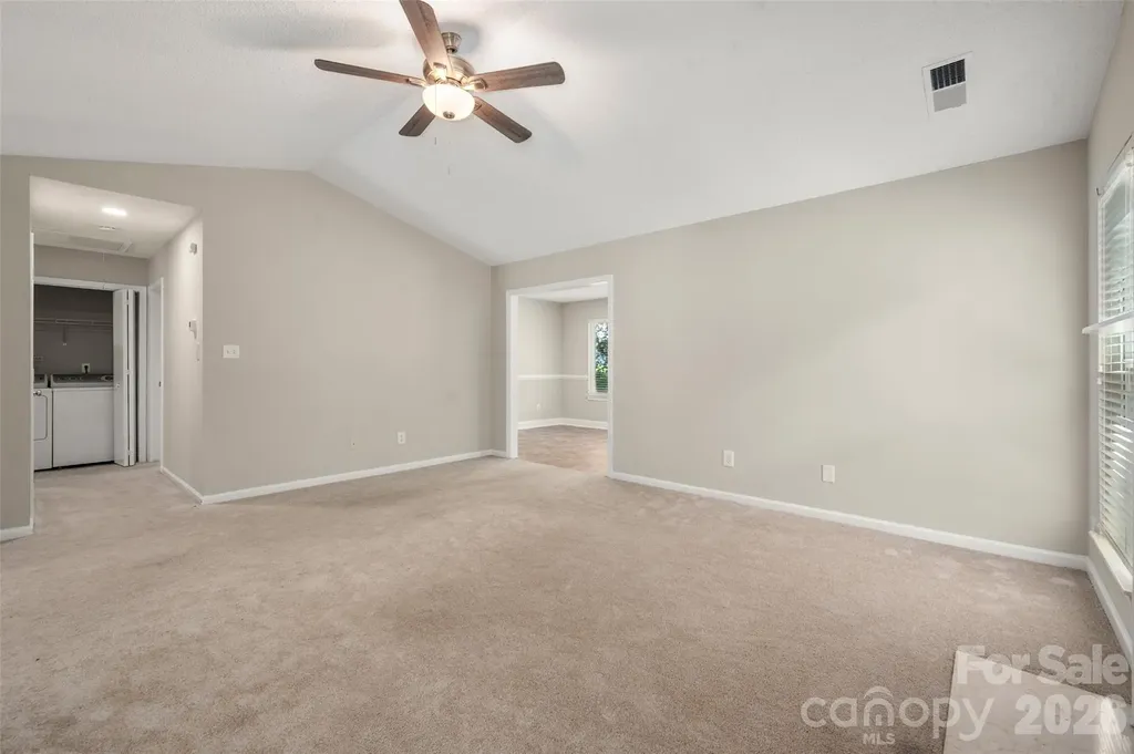 12133 Cartgate Lane Charlotte NC 28273