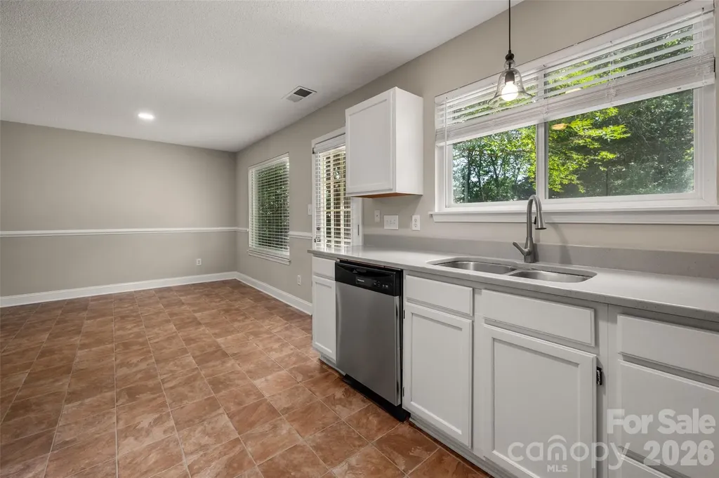 12133 Cartgate Lane Charlotte NC 28273