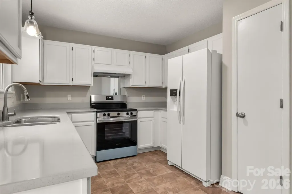 12133 Cartgate Lane Charlotte NC 28273