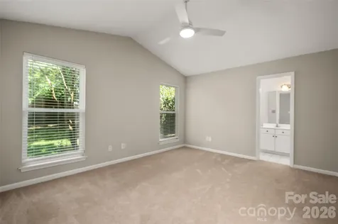 12133 Cartgate Lane Charlotte NC 28273