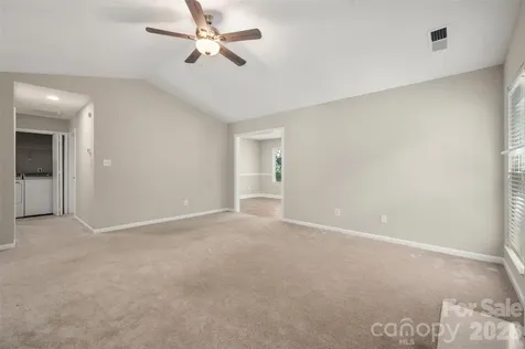 12133 Cartgate Lane Charlotte NC 28273