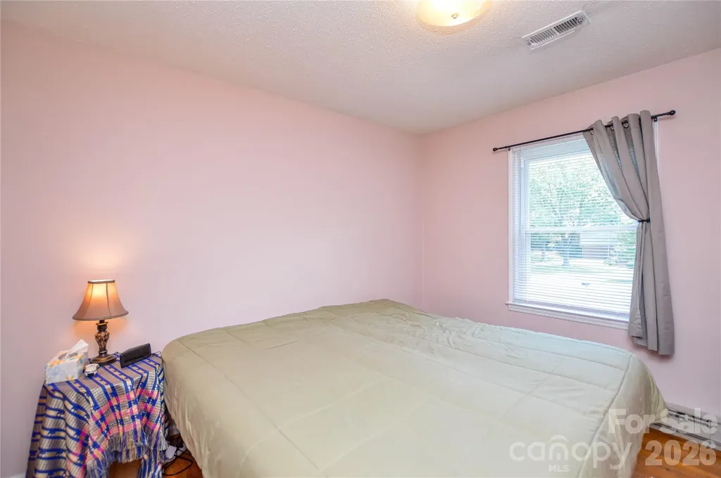 518 Vinecrest Drive Matthews NC 28105
