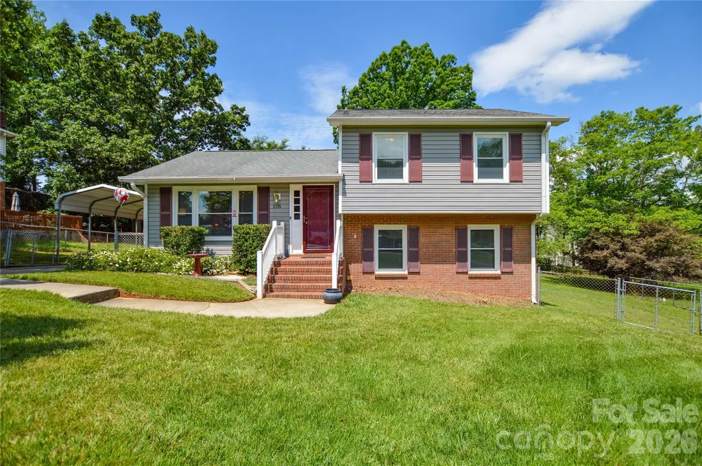 518 Vinecrest Drive Matthews NC 28105