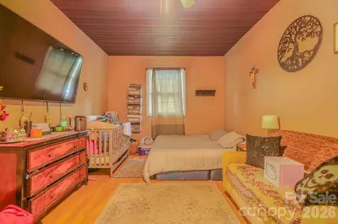 112 Amelia Drive Hendersonville NC 28792