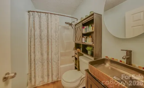 112 Amelia Drive Hendersonville NC 28792