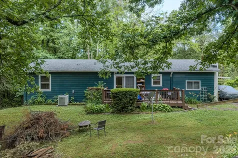 112 Amelia Drive Hendersonville NC 28792