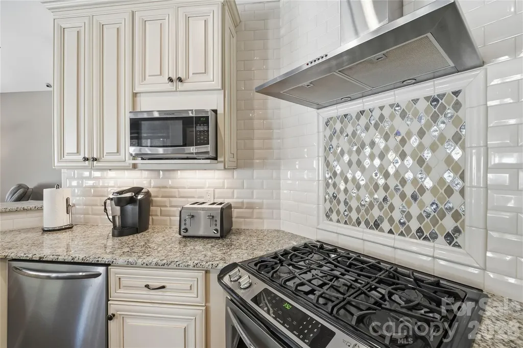 6410 Harbor Oaks Drive Denver NC 28037