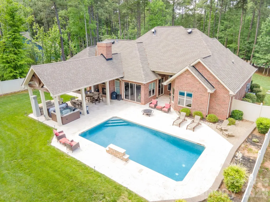 6410 Harbor Oaks Drive Denver NC 28037