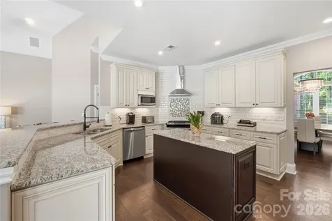 6410 Harbor Oaks Drive Denver NC 28037