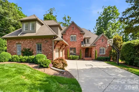 1405 Elmsford Lane Matthews NC 28105