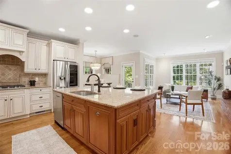 1405 Elmsford Lane Matthews NC 28105