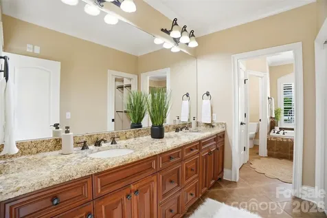 1405 Elmsford Lane Matthews NC 28105
