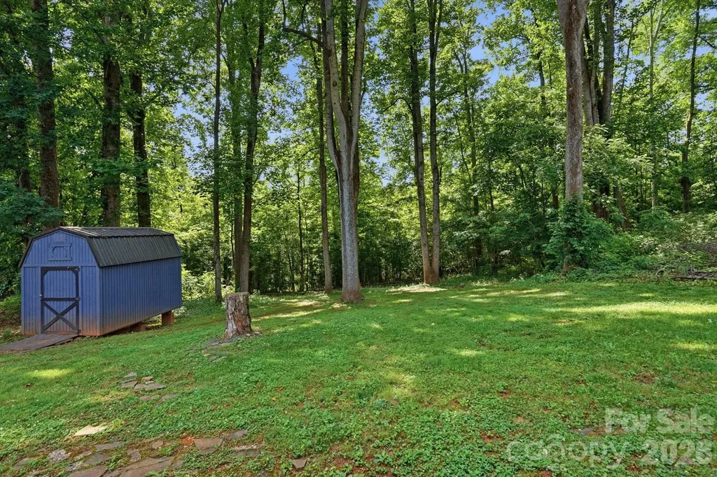 1120 Rita Avenue Statesville NC 28677