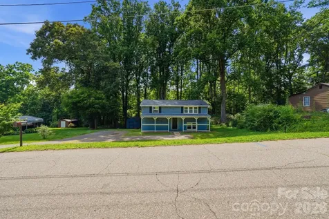 1120 Rita Avenue Statesville NC 28677