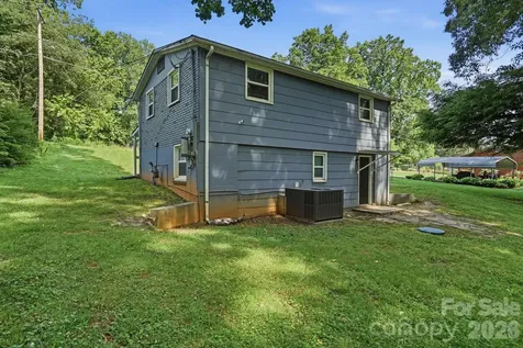 1120 Rita Avenue Statesville NC 28677