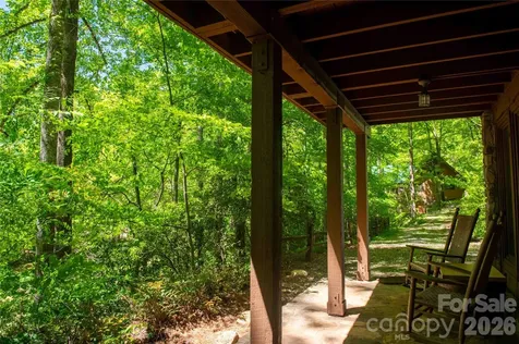 152 Middle Creek Cove Burnsville NC 28714