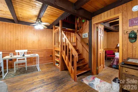 152 Middle Creek Cove Burnsville NC 28714