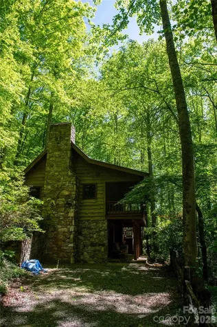 152 Middle Creek Cove Burnsville NC 28714