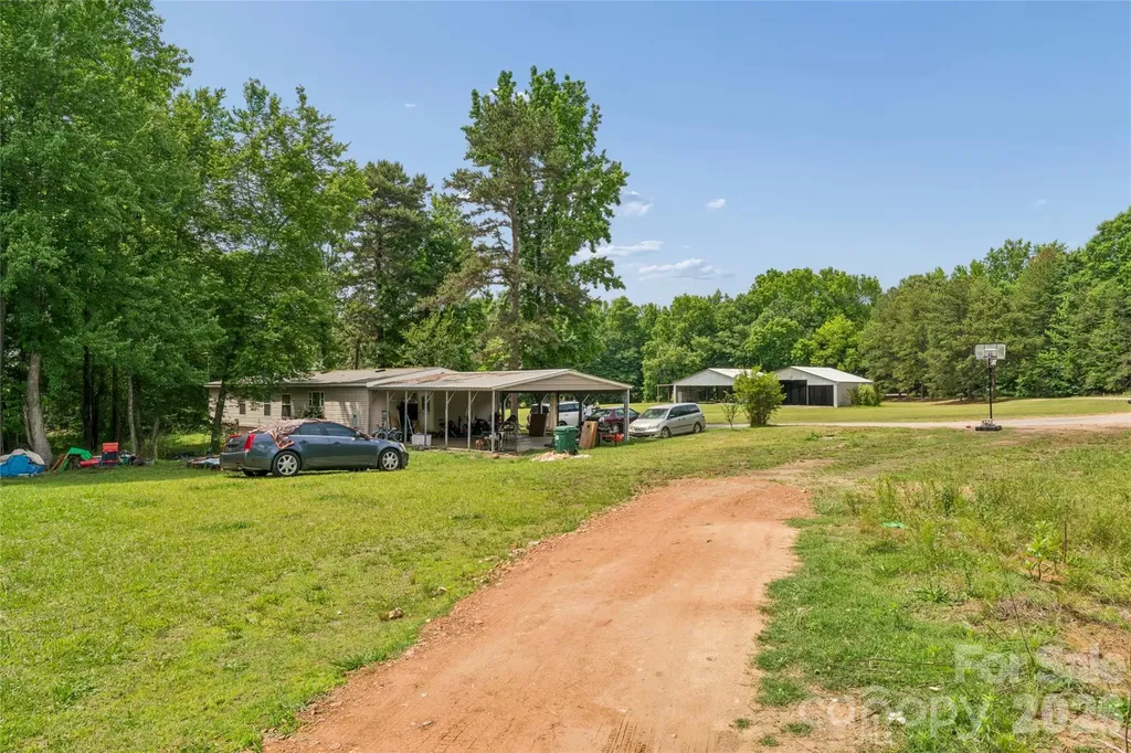 235 Misty Lane Kannapolis NC 28081