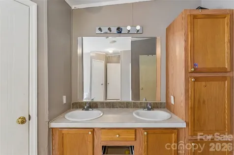 235 Misty Lane Kannapolis NC 28081
