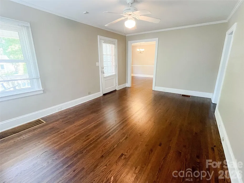2105 Chesterfield Avenue Charlotte NC 28205