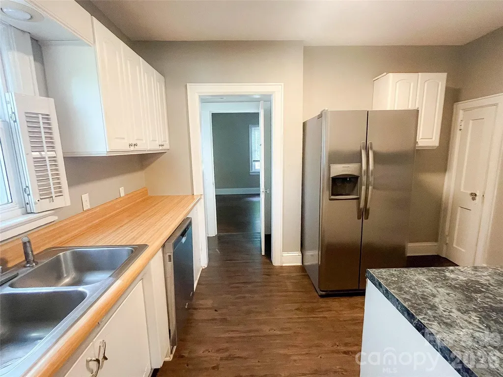 2105 Chesterfield Avenue Charlotte NC 28205