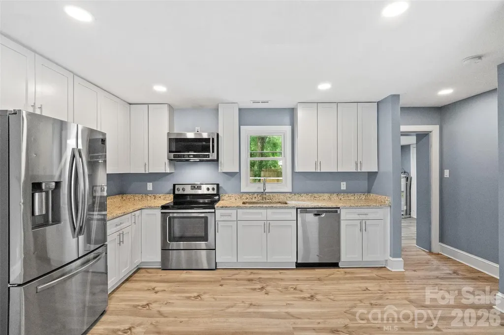 1626 Taylor Avenue Charlotte NC 28216