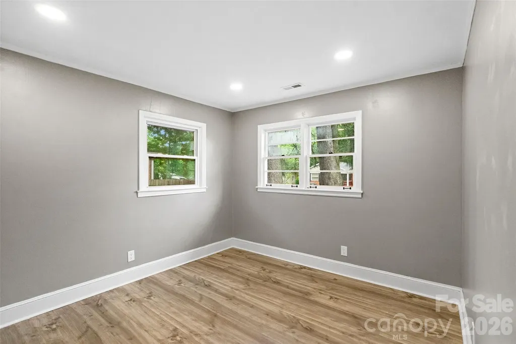 1626 Taylor Avenue Charlotte NC 28216