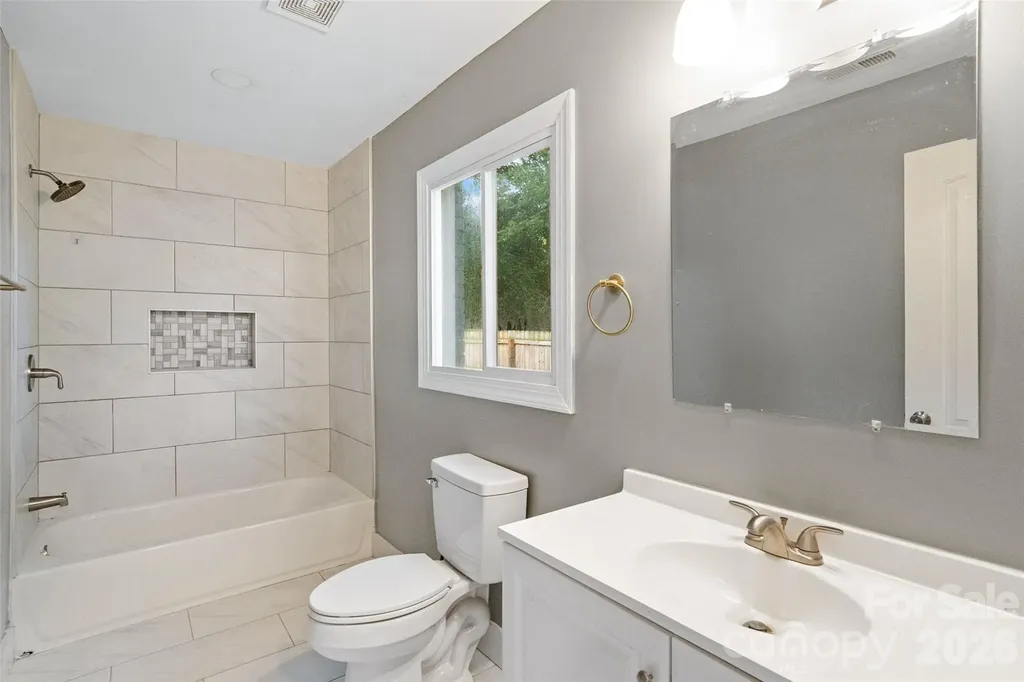 1626 Taylor Avenue Charlotte NC 28216