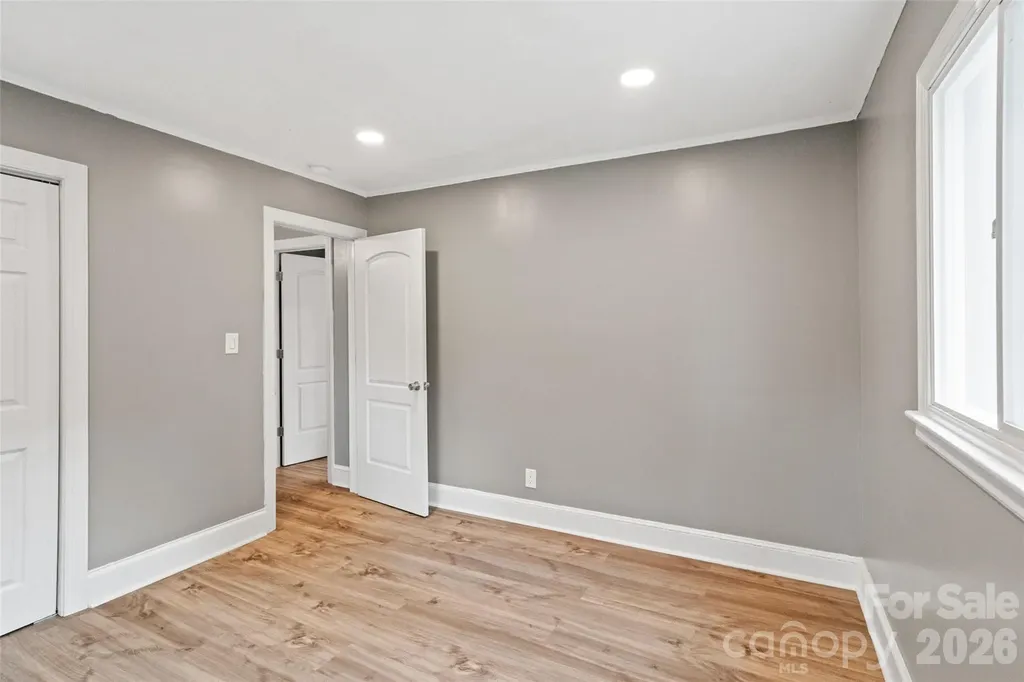 1626 Taylor Avenue Charlotte NC 28216