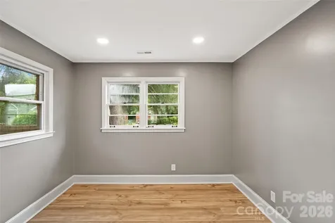 1626 Taylor Avenue Charlotte NC 28216