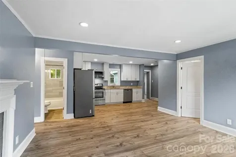 1626 Taylor Avenue Charlotte NC 28216