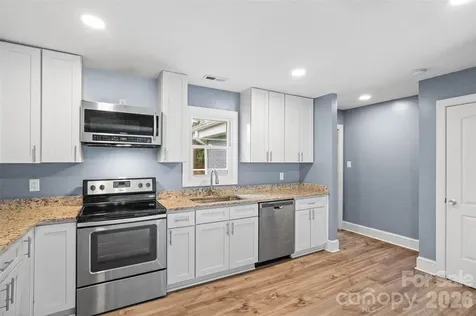1626 Taylor Avenue Charlotte NC 28216
