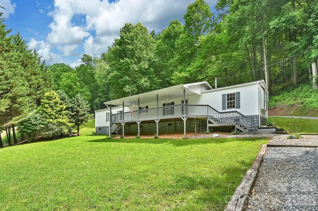1191 Fisher Branch Road Marshall NC 28753