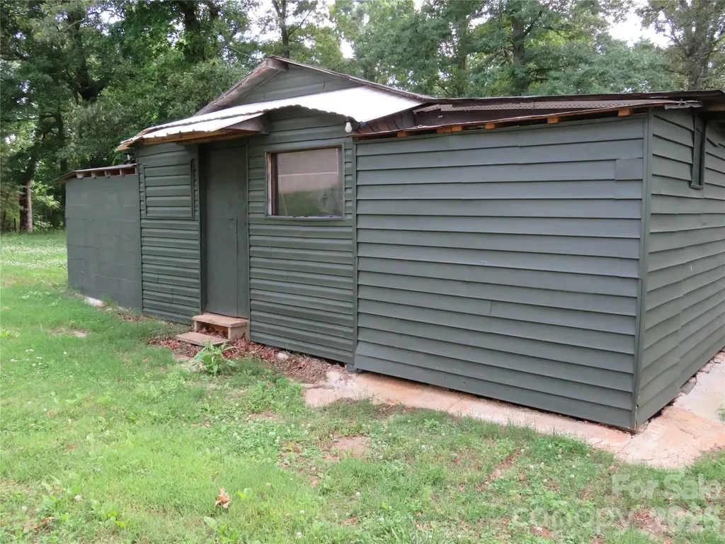 204 John E Randall Road Shelby NC 28152